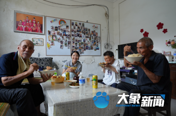 科元网  驻大阪总领事向全球推介河南姑娘“李福贵”，其账号三天涨了80万粉丝