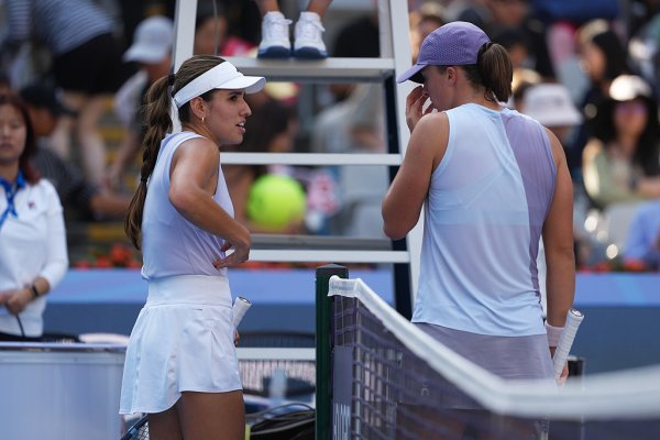 贝股通 中网日间战报! 三场比赛退赛收场! 斯瓦泰克斩获里程碑! 郑钦文候场!